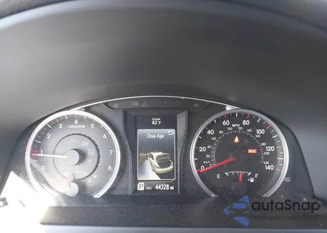 2015 Toyota Camry Se z USA, uszkodzony, nr VIN 4T1BF1FK5FU094010